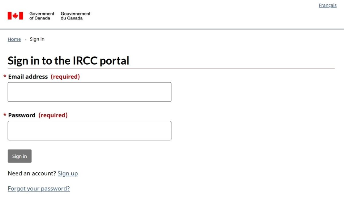 Canadian IRCC portal webpage                                   