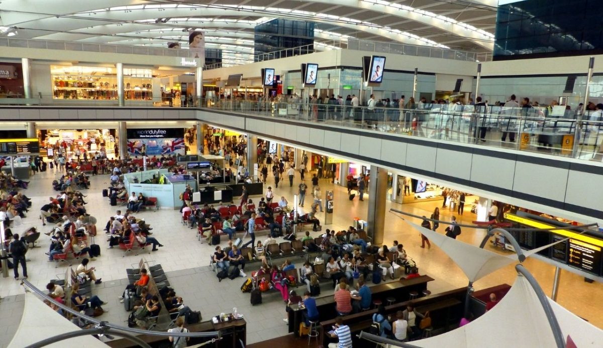 Central waiting area in Terminal 5 of  London Heathrow Airport, United Kingdom           