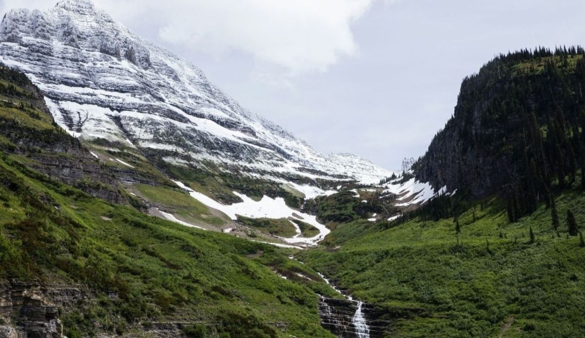 Going-to-the-Sun Road, West Glacier, Montana, USA     