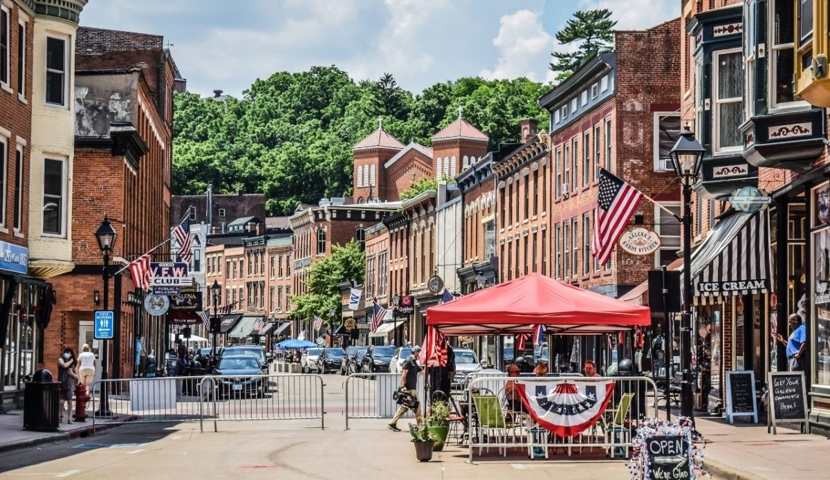 Historic downtown Galena, Illinois with brick buildings and street café