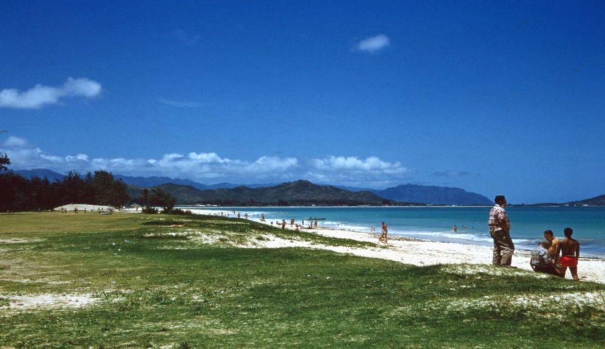 12 Hawaii Beaches Too Crowded to Enjoy 4 Kailua Beach Park