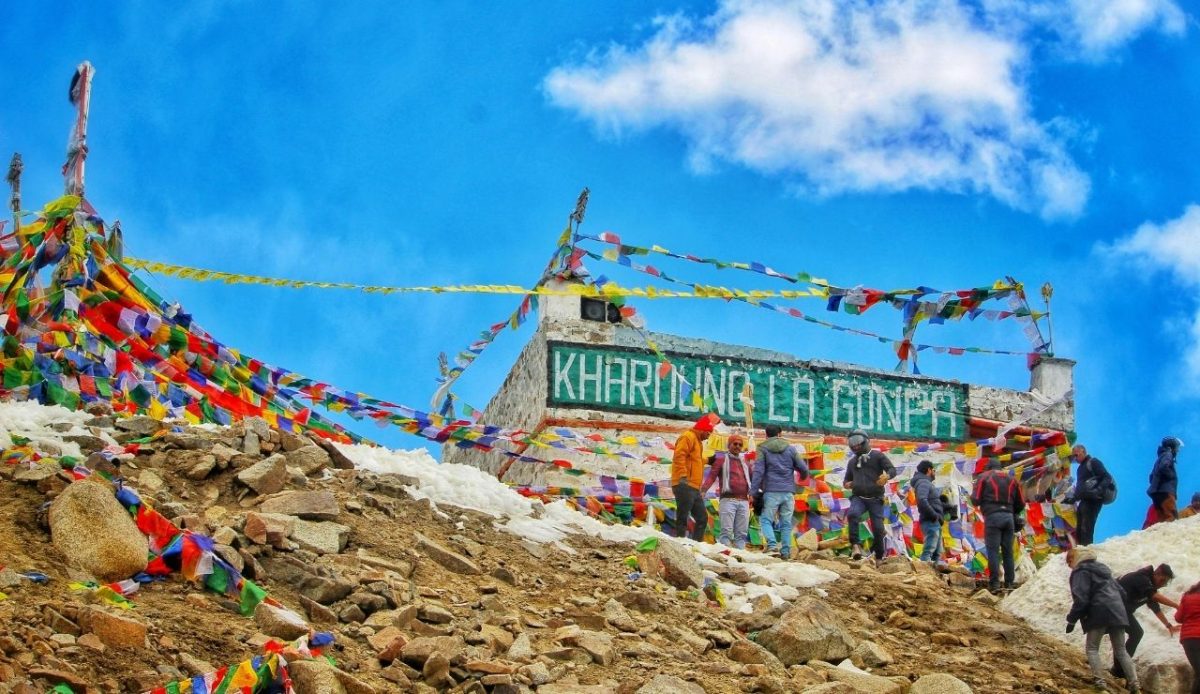 Khardung La, India