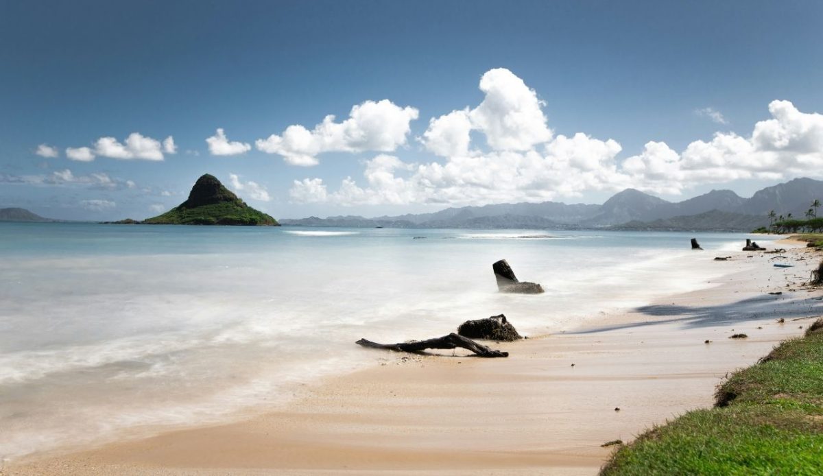 12 Hawaii Beaches Too Crowded to Enjoy 3 Lanikai Beach, Kailua, HI, USA