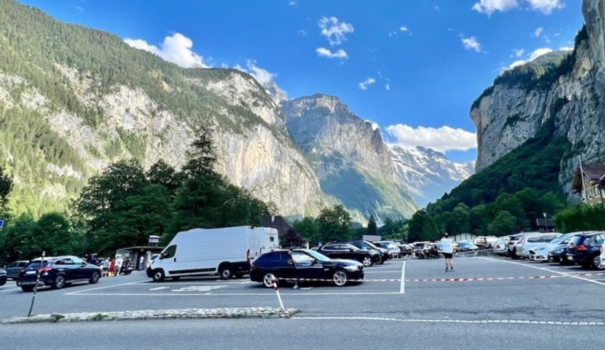 Lauterbrunnen Parking Charges,                     