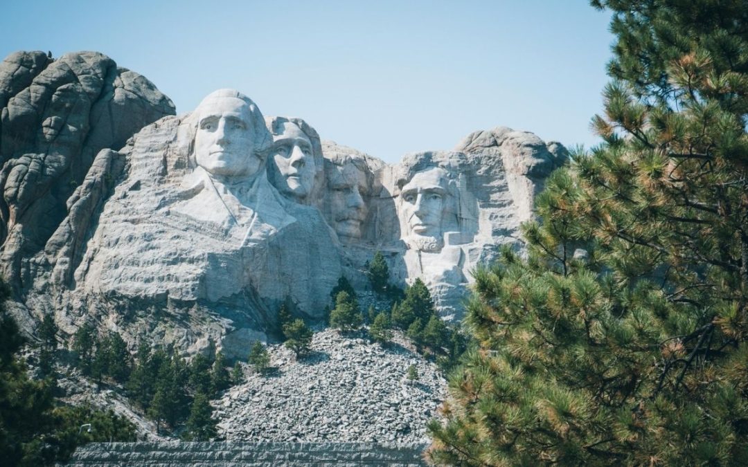 11 U.S. History Sites Tourists Say Have Become Too Corporate