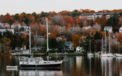 9 Remote Canadian Towns Losing Tourism as Flights Disappear