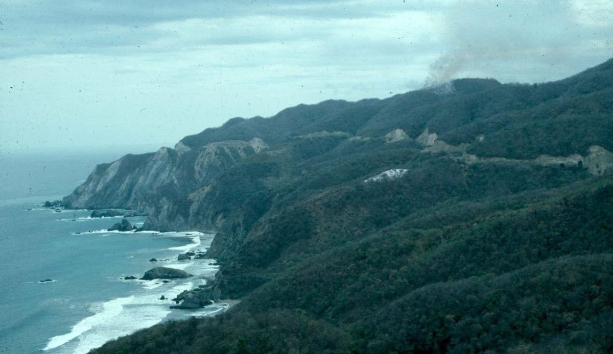 Sierra Madre del Sur along the Michoacán seacoast                                       