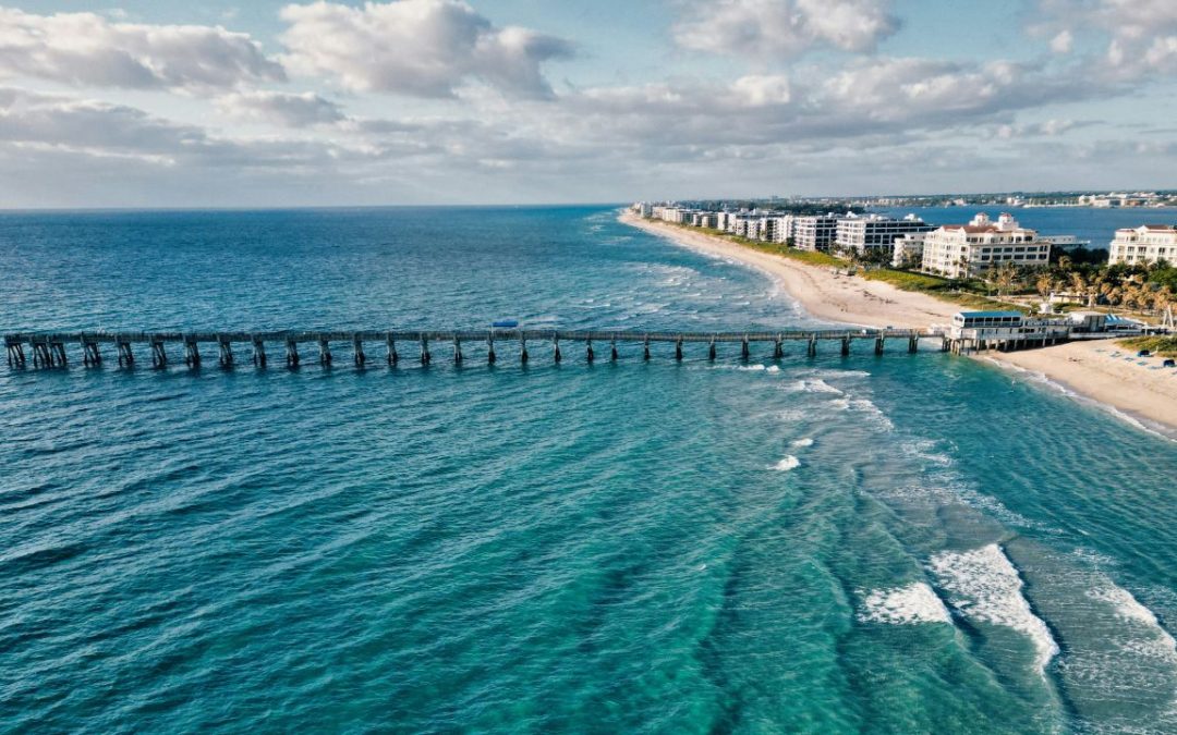 Public Beaches Are Disappearing in 9 Coastal Towns