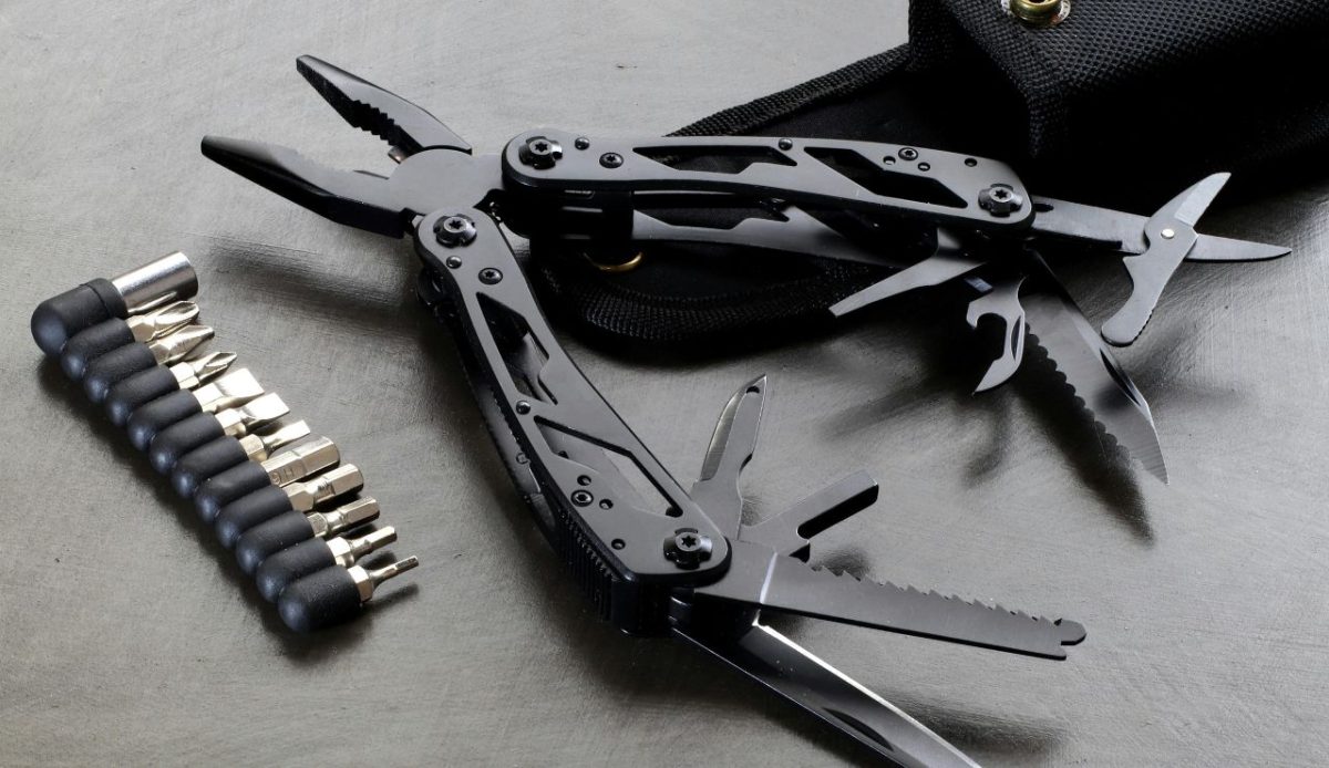 10 Cruise Bans Ruining Your Gear 7 Pocket knives and multi-tools