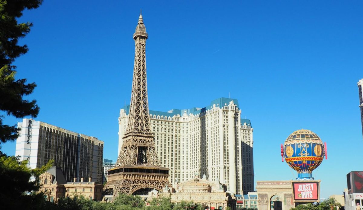 Hotel Towers With Repeated Floor Layouts