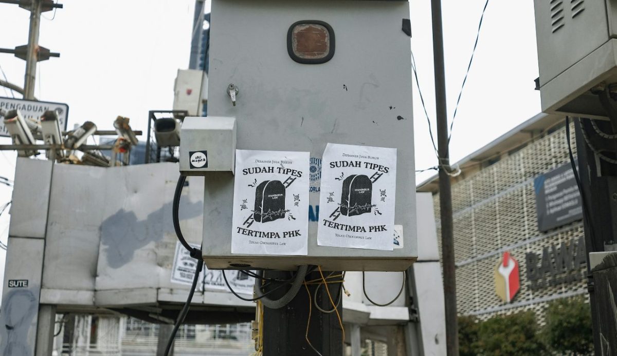 12 Love Canal Poisons Fooling Visitors 2