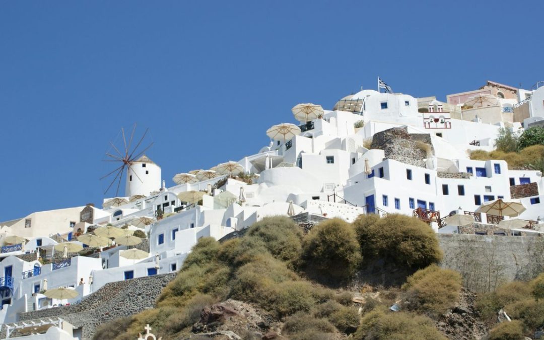 11 Hype Towns Ruined by Social Media