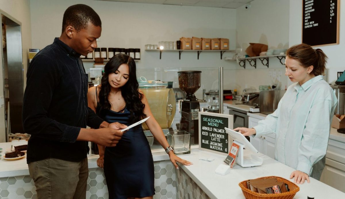 The “Perfect Food Tour” Built on Outdated Menus and Closed Kitchens