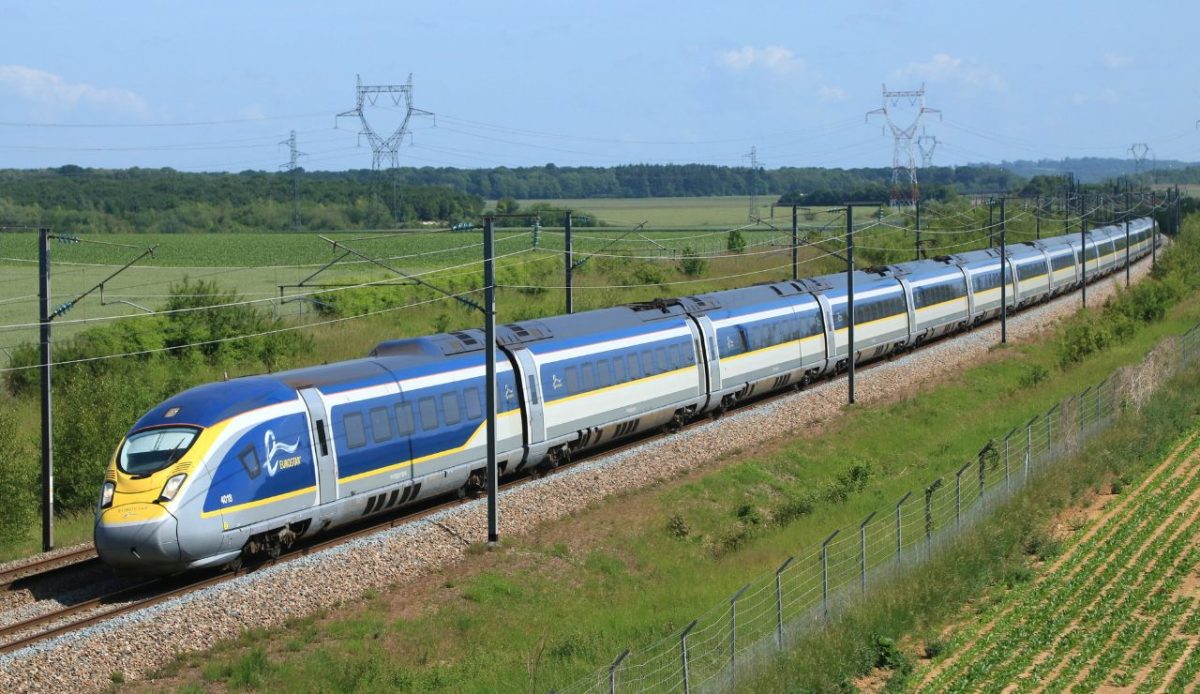 Amsterdam/Rotterdam–London / Amsterdam/Rotterdam–Paris (Eurostar)