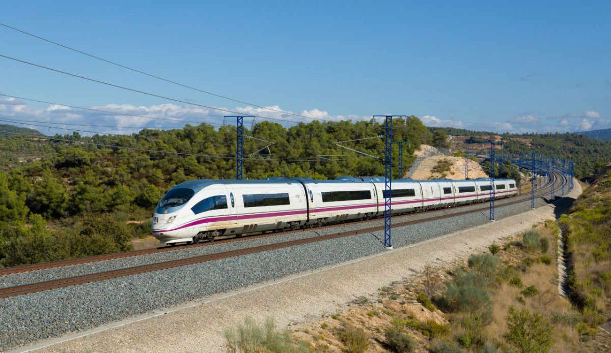 Madrid–Barcelona (AVE and competing operators)