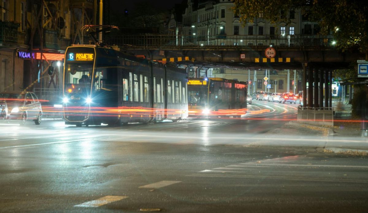 Late-Night Transit Gaps