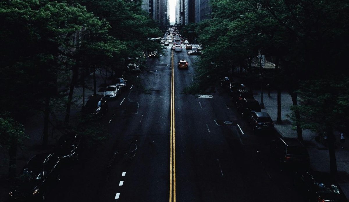 narrow street                               