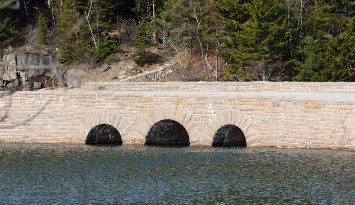 The Acadia Coastal Drive in Maine