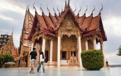 8 Tourist Areas Where Relaxed Travelers Regret Letting Their Guard Down