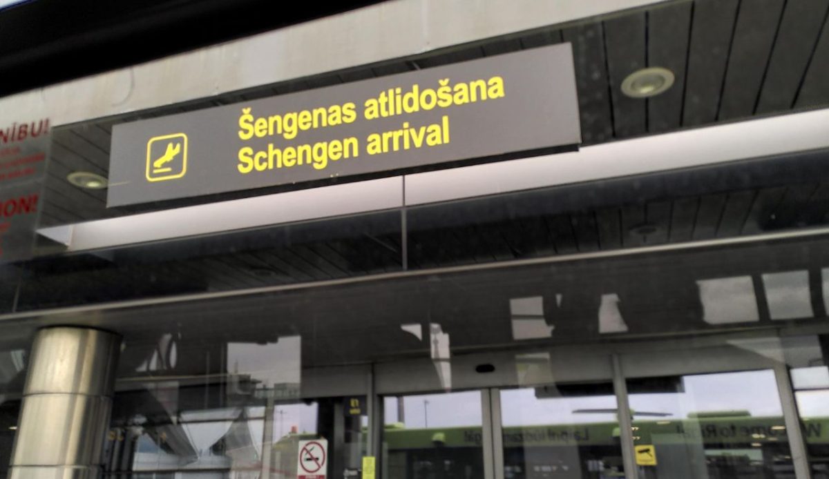Schengen to Non-Schengen in Paris