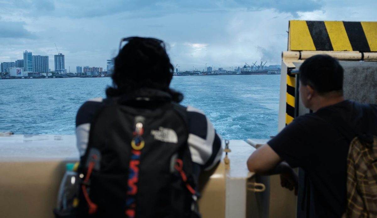 Ferry Terminals and Island Transfers