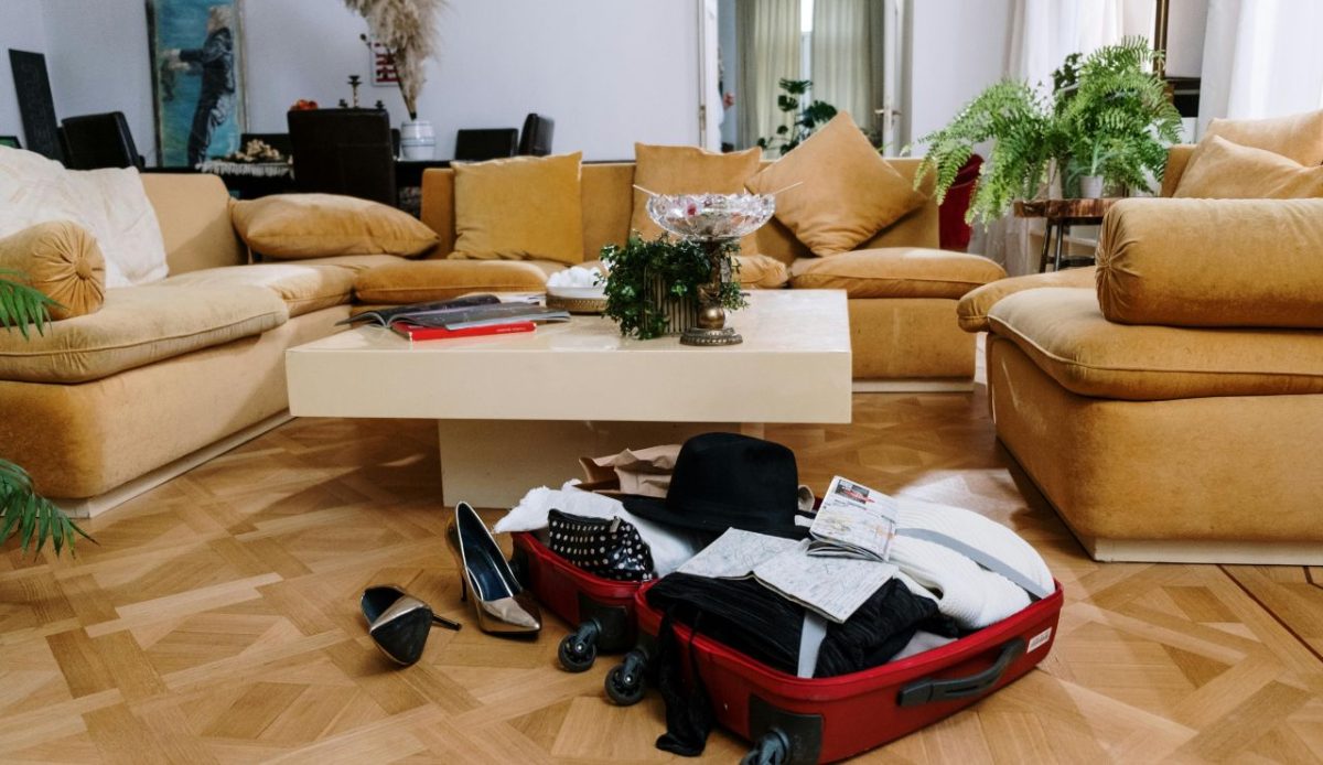 Lighting and Clutter in Walking Areas