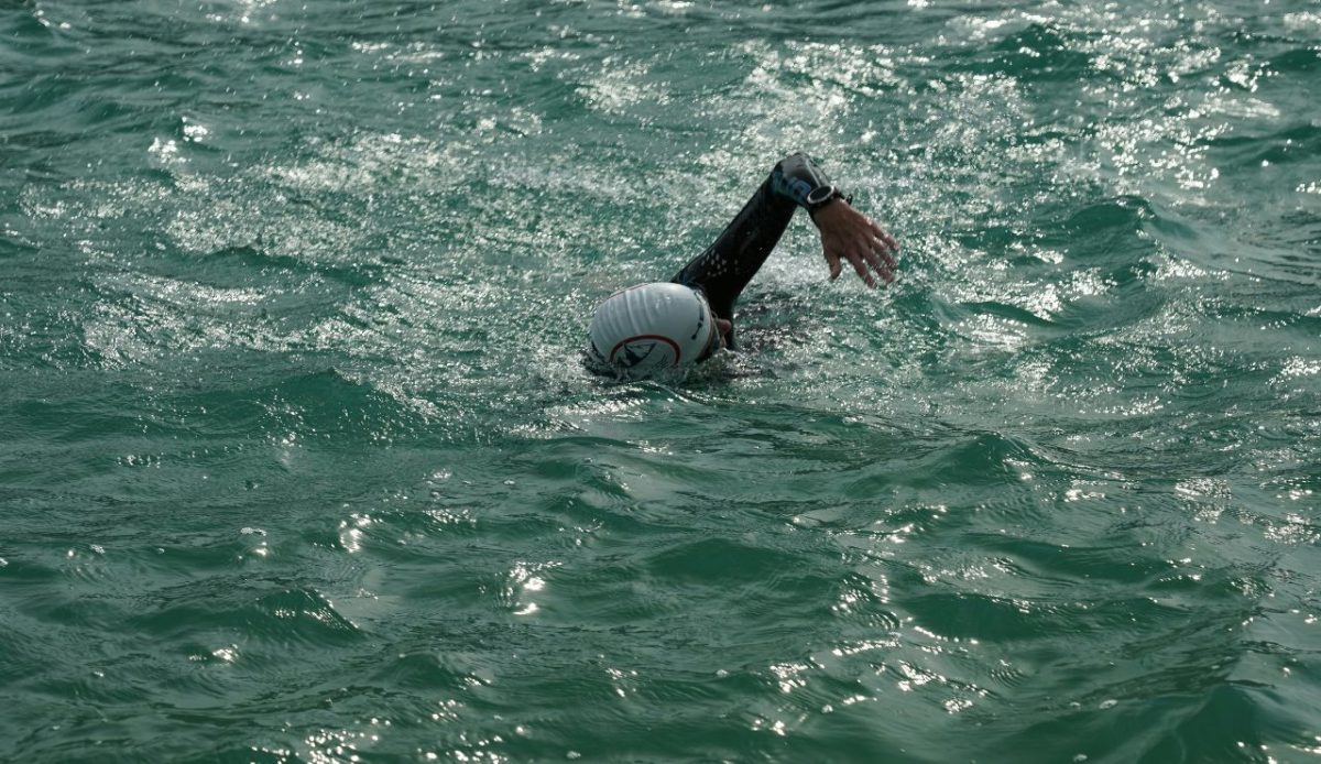 Lifeguards See It Every Day: The 9 Things Swimmers Keep Getting Wrong 1