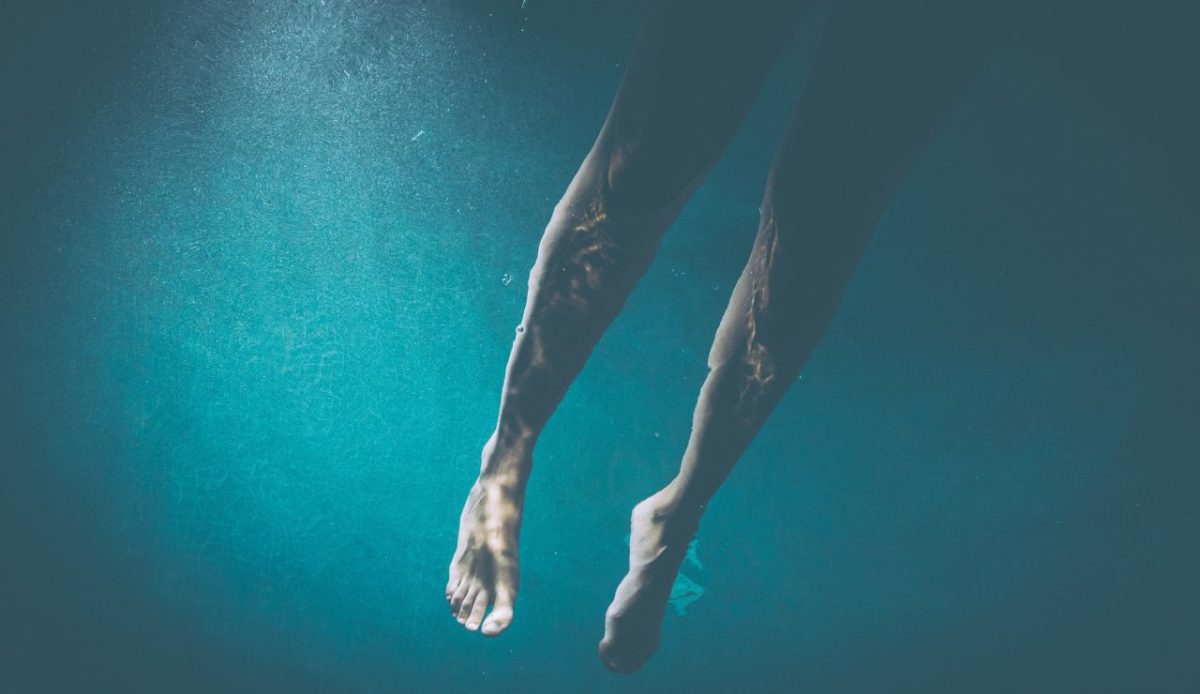 Looking for Dramatic Signs of Drowning