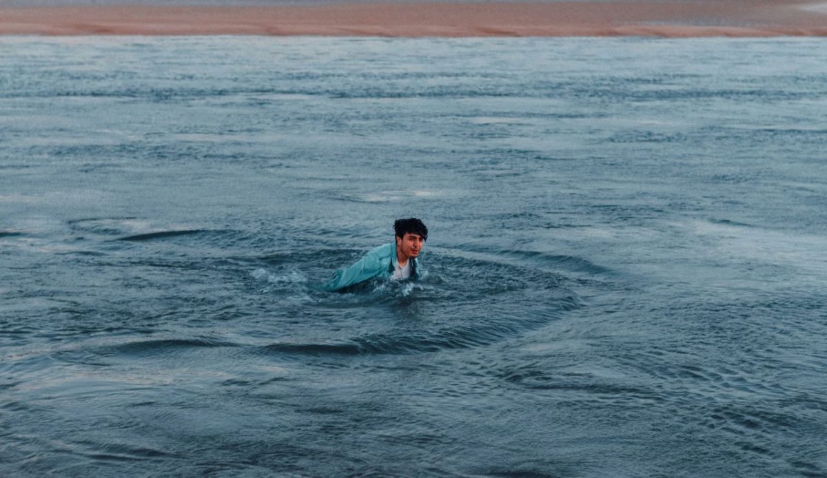 Lifeguards See It Every Day: The 9 Things Swimmers Keep Getting Wrong 2