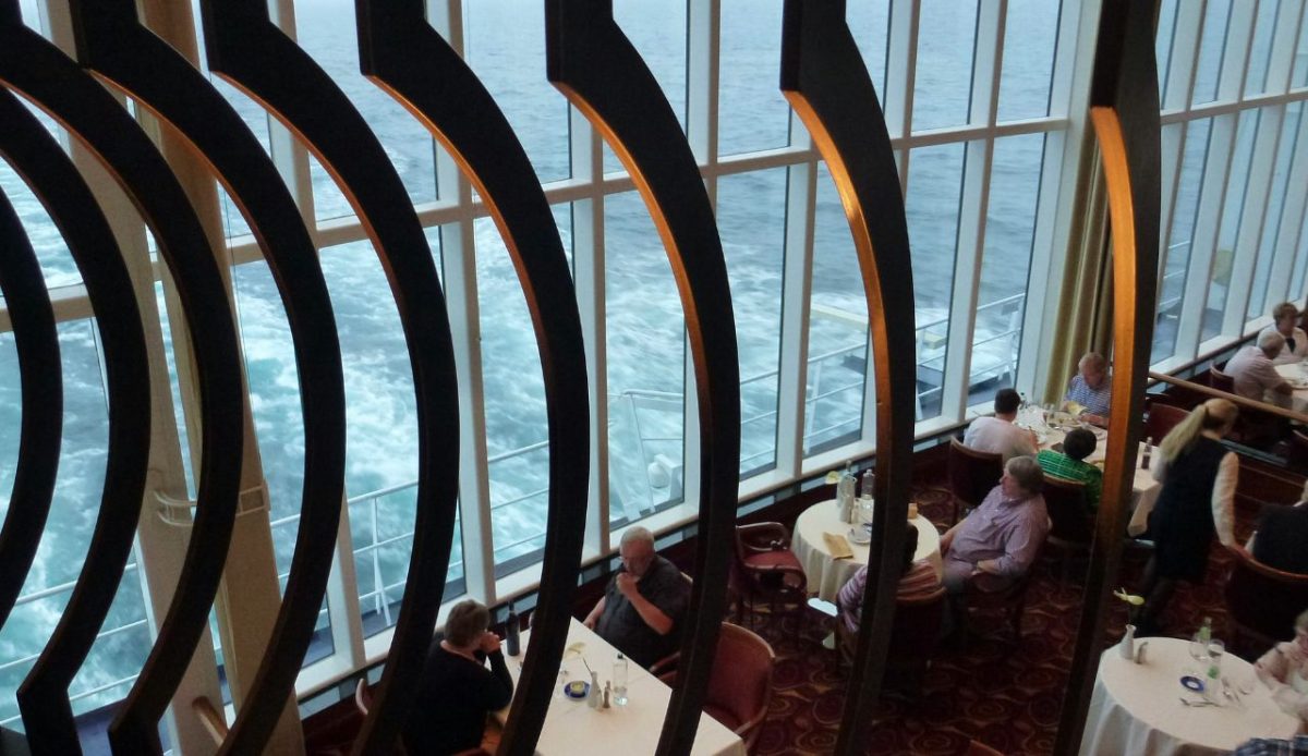 Dining Is Convenient, but Not Always Instant
