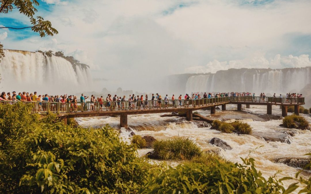 Viral Travel Trends Draw Huge Crowds but Often Push Visitors Toward Riskier Choices
