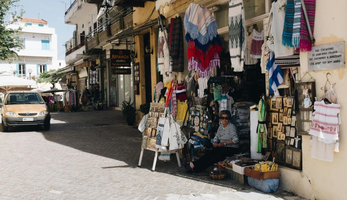 Cities That Rely on Tourism Face a Growing Tension Between Visitors and Residents 2