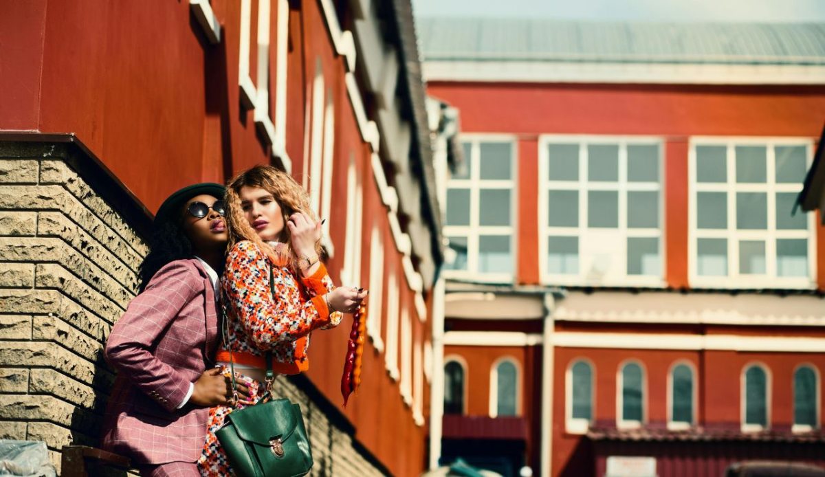 Treating Everyday Streets Like Personal Photo Sets