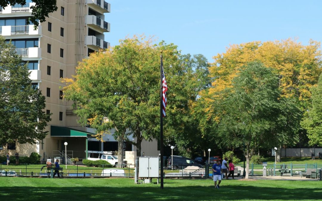 8 U.S. College Towns That Turn Into Summer Travel Hotspots