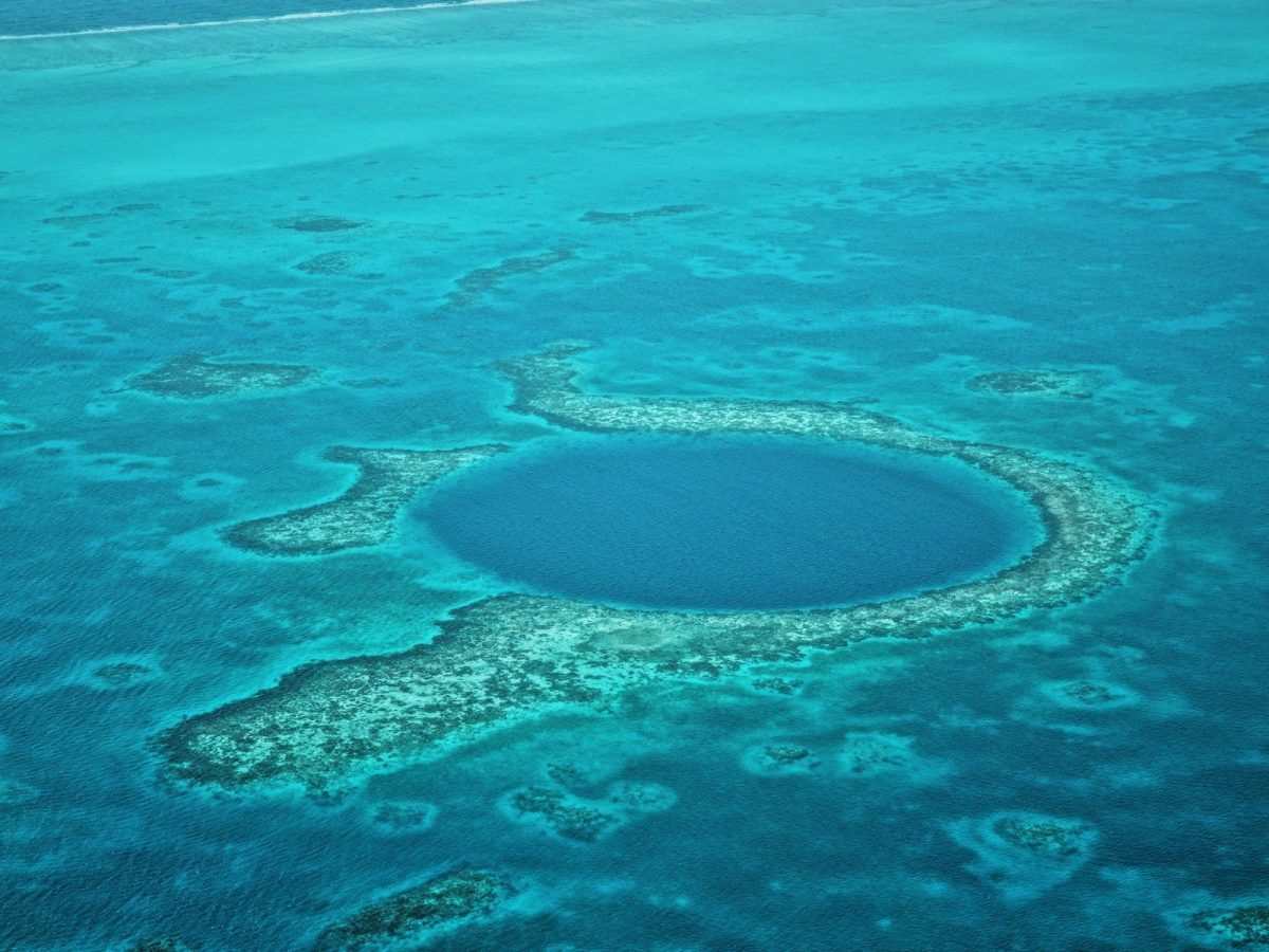 15 Great Places Around the World to Enjoy Retirement 11 A large blue hole in the middle of the ocean