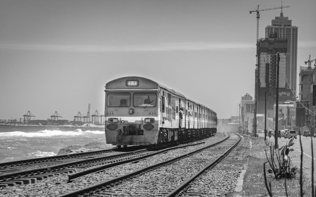 10 Amazing Long Train Trips Around the World for Travelers