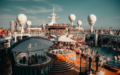 Home 22 9 Things Cruise Experts and Infectious Disease Doctors Say You Should Do to Stay Safe While Traveling