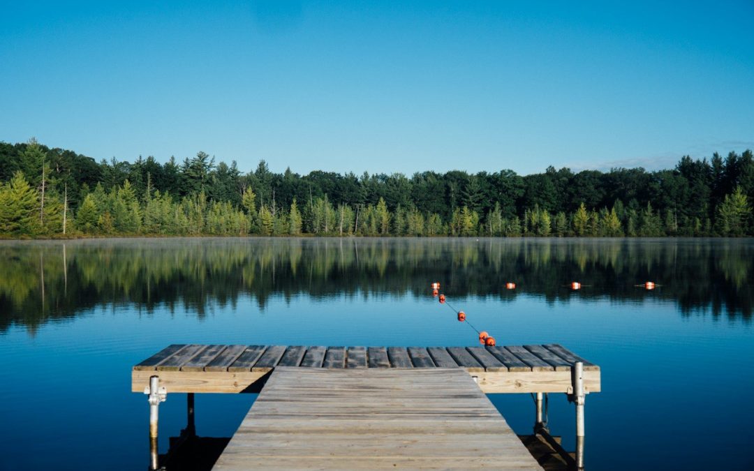 8 Must-Visit Lake Destinations in the U.S. for Summer Travelers