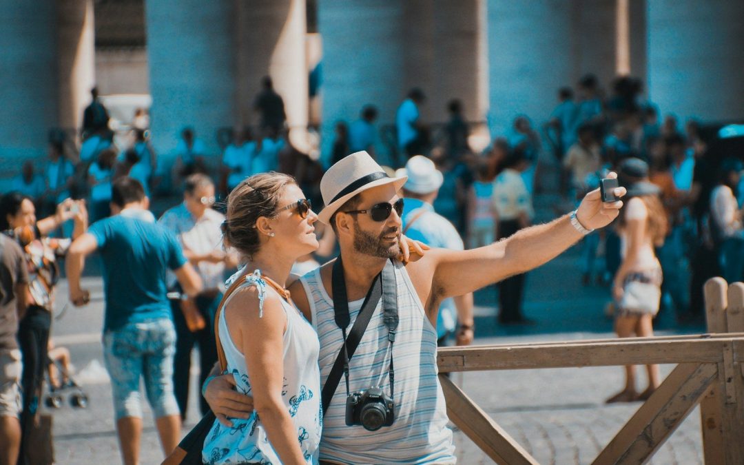 9 Behaviors Locals Hate About Tourists