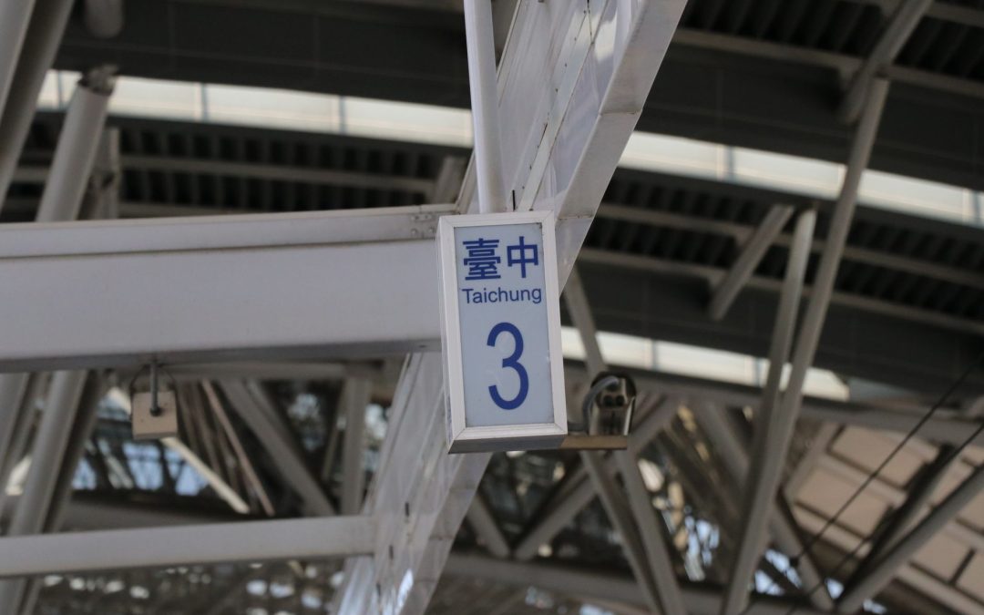5 Train Platform Mistakes That Make Travelers Miss Connections They Thought Were Easy