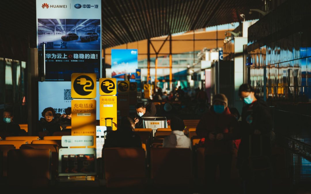 5 Airport Perks You Stop Ignoring the Moment Your Flight Is Delayed